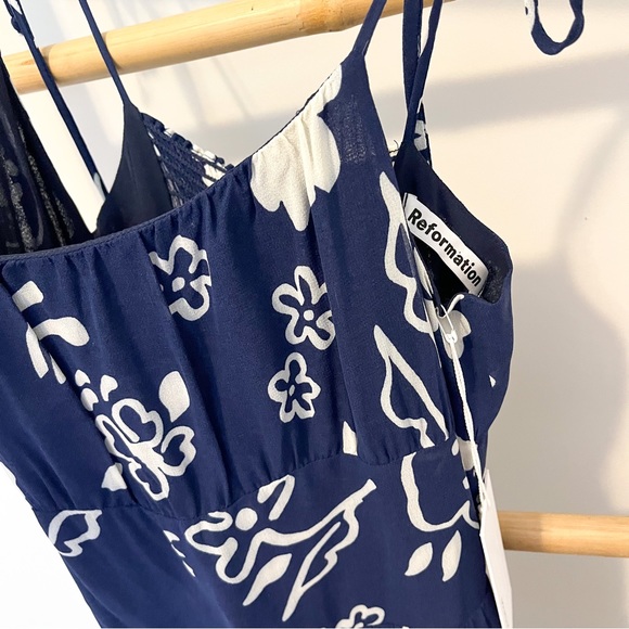 Reformation NWT Navy White Floral Kealy Dress Size 10 - Picture 6 of 11